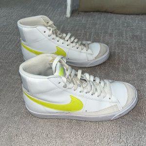 Nike 77 Blazers Midtop (great condition!!)